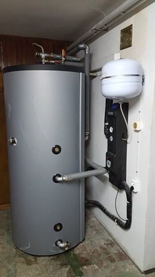 High Cop Intelligent High Temperature Heat Pump For Cold Climate MDS100D-H
