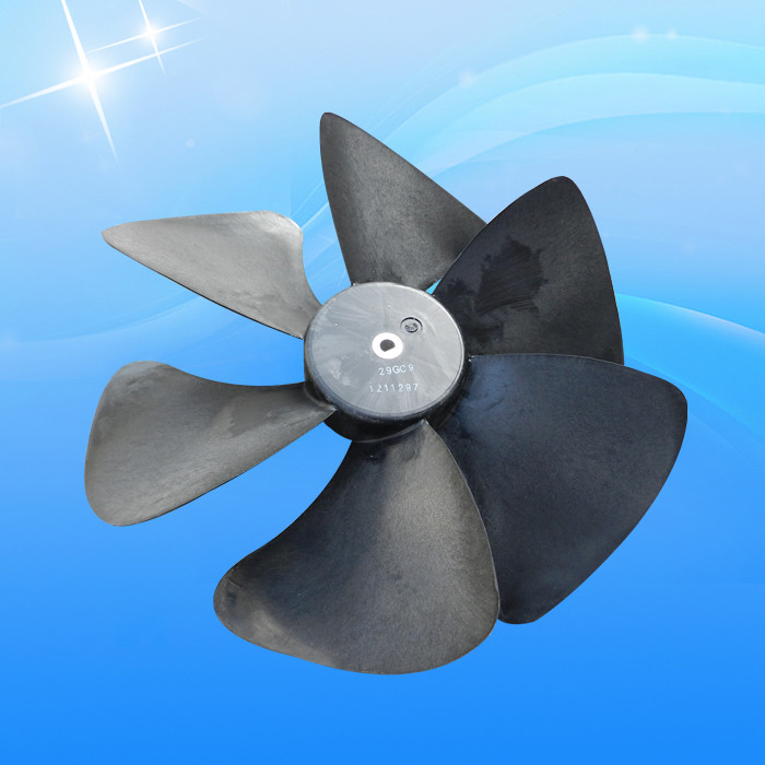 Black Fan Blade 490 * 129 Mm For Meeting Small Air Source Heat Pump 12kw-21kw Work At Low Temperature